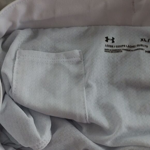 Under Armour light  gray camo loose  running shorts   Sz XL - Picture 7 of 9